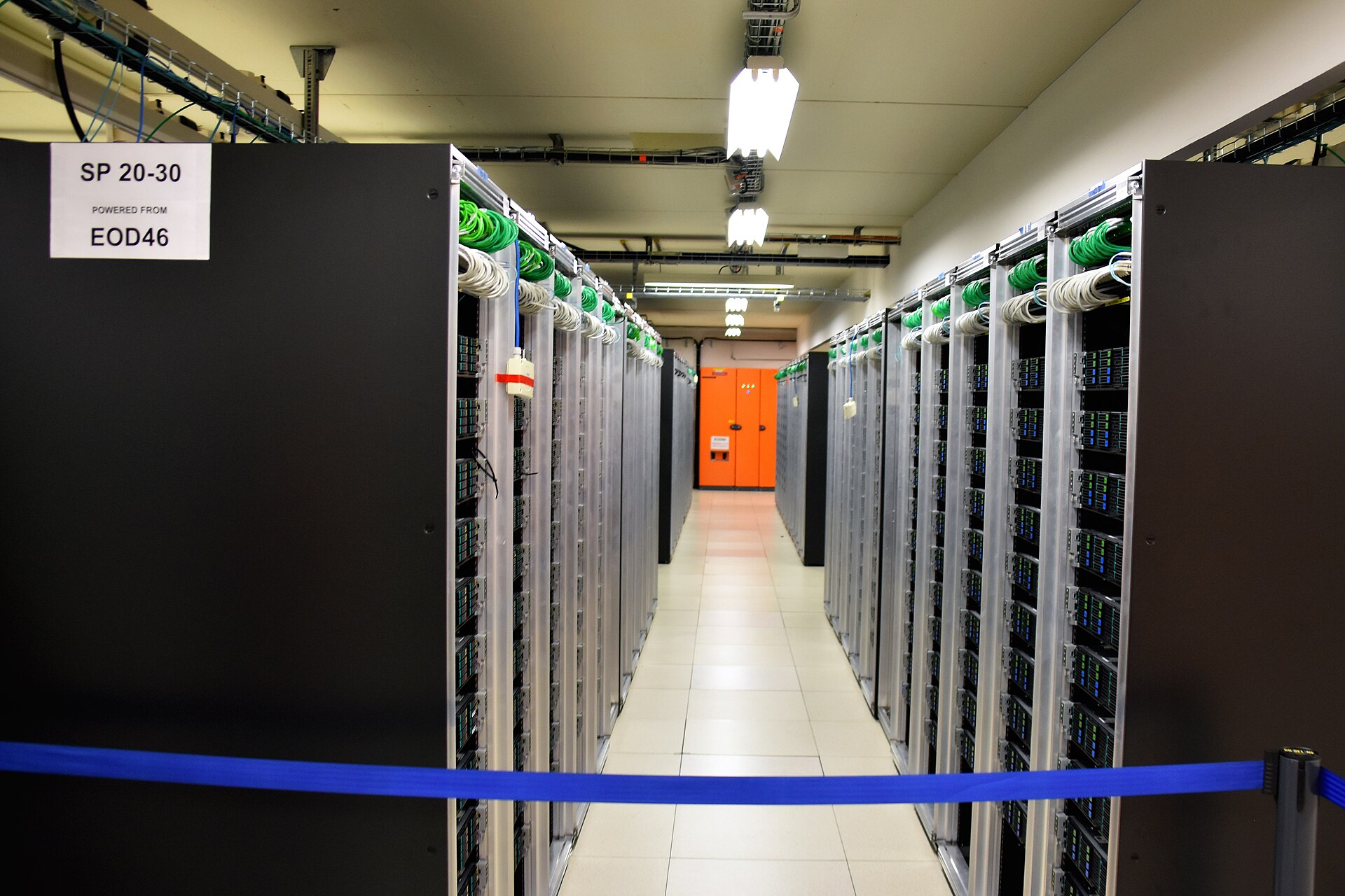 Data center server room — AIFEO liquid cooling water quality sensors
